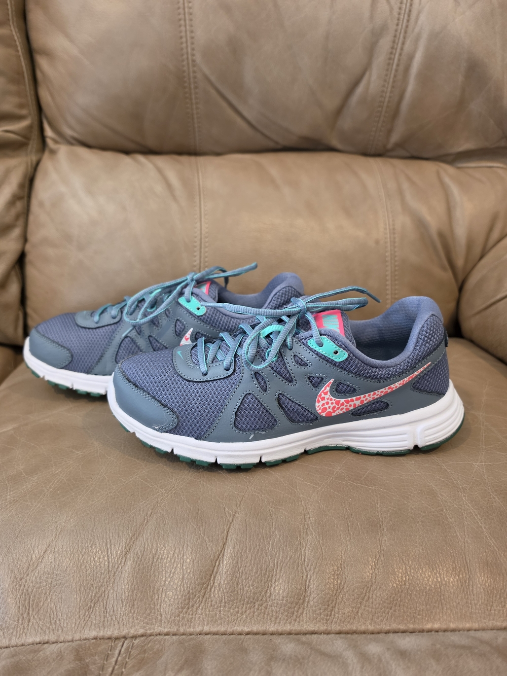 Nike Revolution Women's Gray Sneakers with Teal Laces and Pink Swoosh